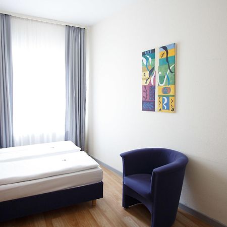 Senator Hotel Frankfurt am Main Luaran gambar