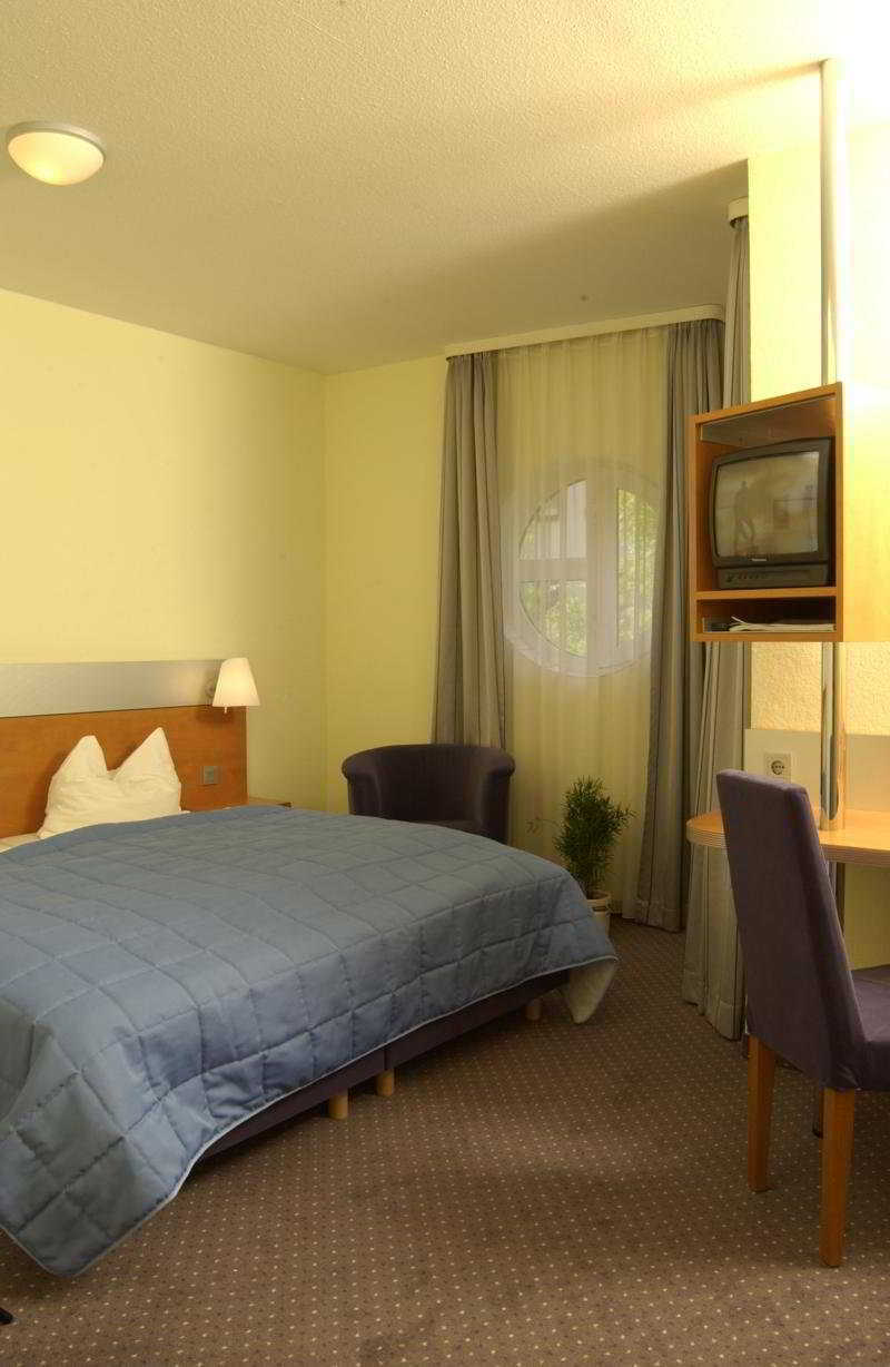 Senator Hotel Frankfurt am Main Luaran gambar